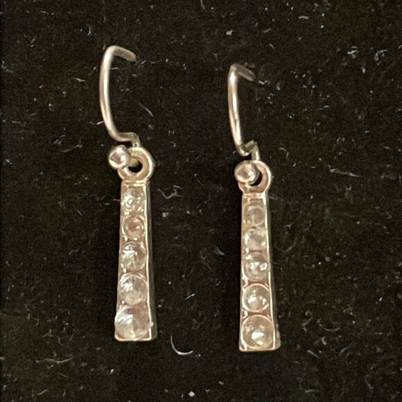 1.25” silver plated trapezoid 5-Austrian crystal dangle earrings